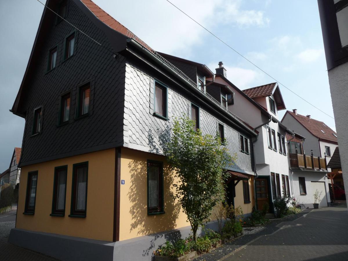 Haus Saskia Wutha-Farnroda エクステリア 写真